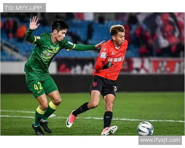 成都排球队在邀请赛中的默契配合与战术执行分析